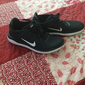 Running Shoes